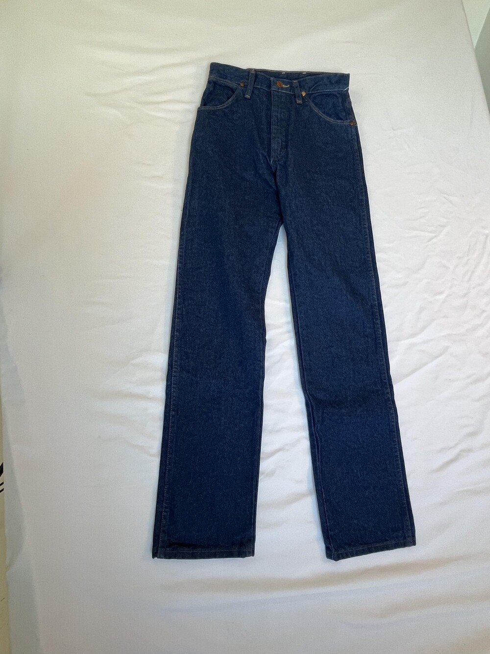 Wrangler Jeans 70s Style 14MWZG Womens 5 x 32 Dark Wash Straight Leg